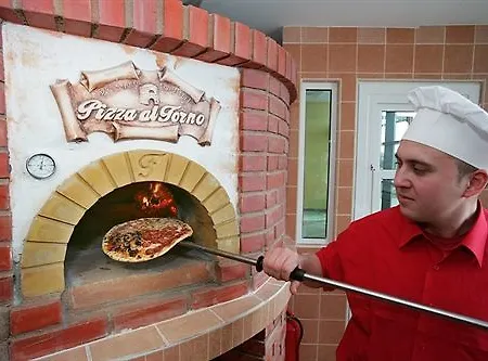 Hotel Alexander 4*