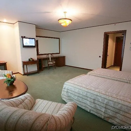 Alexander Hotel Voluntari