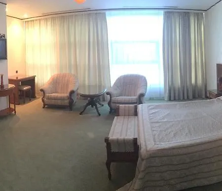 Alexander Hotel